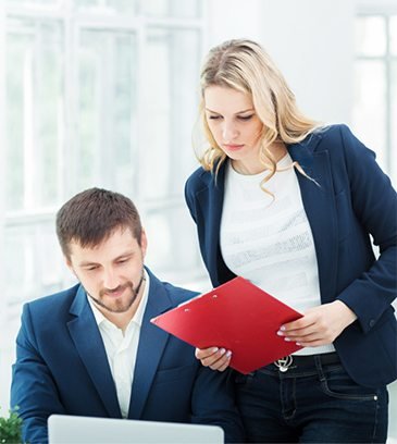 demo-attachment-463-male-and-female-office-workers-PW9YX2Z-cropped