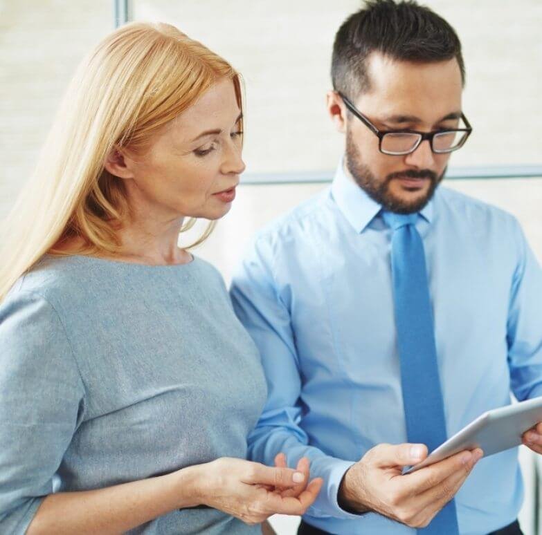 looking-through-data-783x774